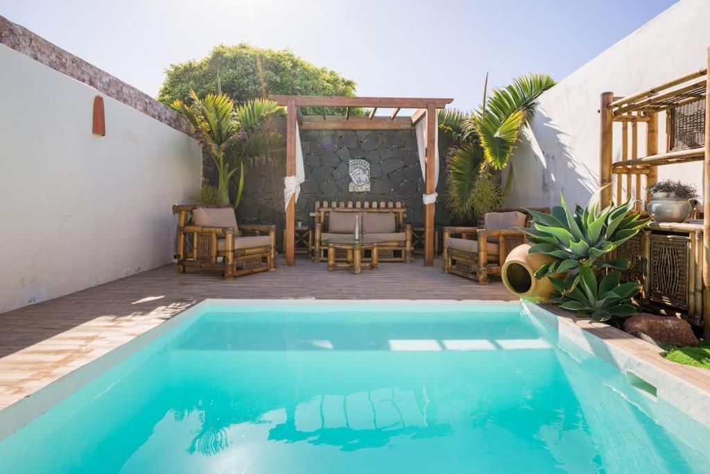 Villa La Isla By Rentaholidayslanzarote Playa Blanca  Extérieur photo